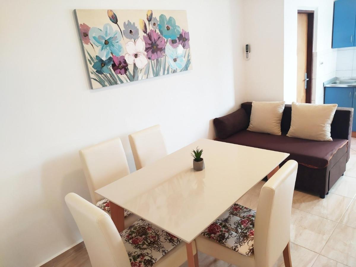 Apartments And Rooms Aleksandra Bibinje Dış mekan fotoğraf